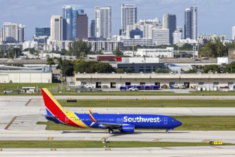 A Southwest Airlines Boeing 737-800 aircraft with license plate N8609A at Fort Lauderdale airport,