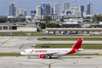 An Avianca Airbus A320 aircraft with license plate N451AV at Fort Lauderdale airport, USA
