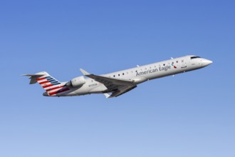 A Bombardier CRJ-700 from American Eagle operated by SkyWest Airlines with the license plate N705SK