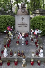 Grave of Polish author Maria Konopnicka, 1842-1910, Lützenhofer cemetery Lychakivsky cemetery,