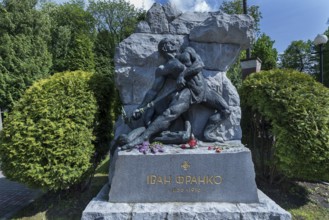 Tomb of the poet Ivan Franko, 1856-1916, Lützenhofer cemetery Lychakivsky cemetery, Lviv, Galicia,
