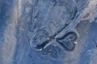 Lake, frozen, ice, heart, art, hoarfrost, cold, winter, sunny, aerial view, Riegsee, Murnau,