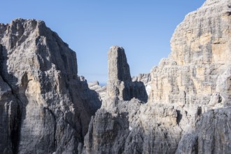 Campanile Alto and Cima Brenta Alta, Bocchette Centrale band trail, via ferrata in the Brenta