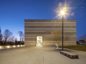 Bauhaus Museum Weimar, night view, Weimar, Thuringia, Germany