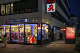 Night view, night view, Kreusersche Apotheke, logo, Stuttgart, Baden-Württemberg, Germany