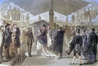 Military parade of the American Wing Army with Admiral Farragut, in front of the King of Belgium,