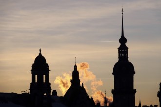 View of the old town of Dresden, castle, winter evening, Dresden, Saxony, Germany