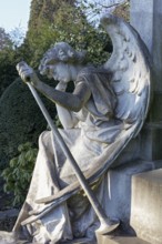 Tomb of painter Andreas Achenbach, grave angel of sculptor Karl Janssen, Nordfriedhof Düsseldorf,