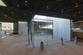 Lehmbruck-Museum, exhibition hall with sculptures by sculptor Wilhelm Lehmbruck, Duisburg, North