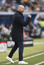 Coach coach Christian Ilzer TSG 1899 Hoffenheim on the sidelines gesture gesture fist clenched