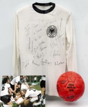 Original shirt, German Football Association with signatures after winning the World Cup in 1974