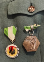 Traditional uniform of the shooting guild Rapen with shooting badge, detail, House of History, Bonn