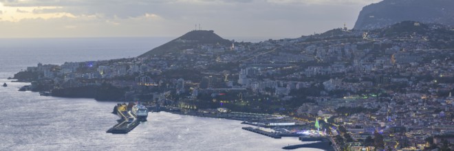 Dusk, Atlantic Ocean, harbour with cruise ships, Funchal, Madeira, Portugal