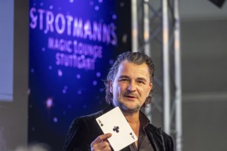Magician Thorsten Strotmann during a presentation during the CMT trade fair. portrait. Stuttgart,
