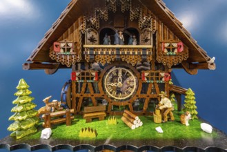 Cuckoo clock, exhibited at the CMT exhibition. This handcrafted watch is typical of the Black