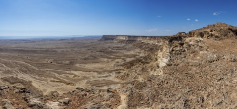 Cliffs and rocks at Ash Shuwaymiyyah, Oman