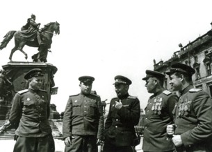 Soviet soldiers look at Berlin, June 1945