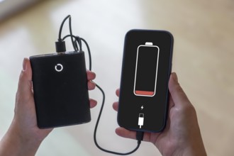 Power banks for charging mobile phones, small, portable, for everyday use and emergency