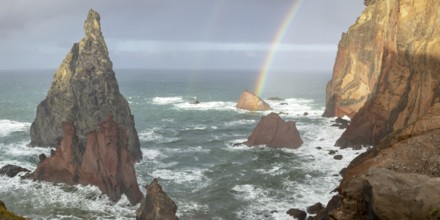Sunset, rainbow at sea, volcanic peninsula, Ponta de São Lourenço, Ponta de Sao Lourenco, rocky