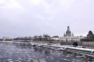 View of Church of Our Lady Dresden in winter, Elbe with ice, Saxony, Germany