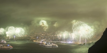 New Year's Eve fireworks, dusk, Atlantic Ocean, harbour with cruise ships, Funchal, Madeira,
