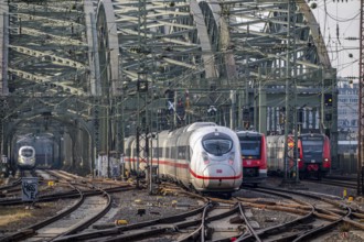 Railway in front of Cologne Central Station, Hohenzollern Bridge across the Rhine, ICE