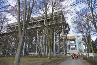 Old and new boat lift, ship lifts, group of visitors, Niederfinow, Brandenburg, Germany