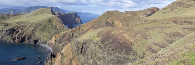 Hiking trail, volcanic peninsula, Ponta de São Lourenço, Ponta de Sao Lourenco, rocky coast, Punta