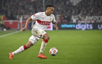 Jamie Leweling VfB Stuttgart (18) dynamic action on the ball MHPArena, MHP Arena Stuttgart,