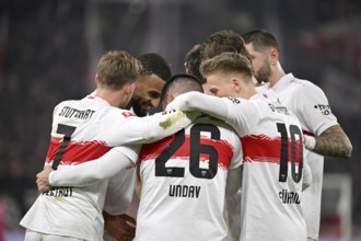Goal celebration Deniz Undav VfB Stuttgart (26) Maximilian Mittelstädt VfB Stuttgart (07) Chris