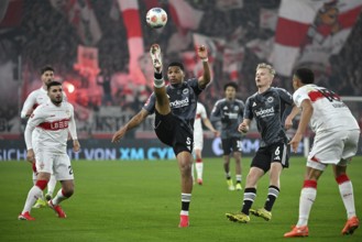 Aurele Amenda Eintracht Frankfurt SGE (05) Action on the ball Oscar Hojlund Eintracht Frankfurt SGE