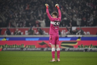 Goalkeeper Alexander Nübel VfB Stuttgart (33) Goal celebration Gesture Gesture MHPArena, MHP Arena