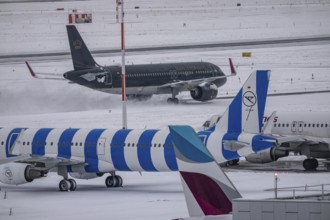 The onset of winter in North Rhine-Westphalia, flight operations are maintained at Düsseldorf