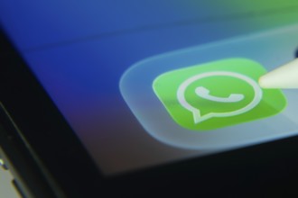 16 Nov 2025- Dhaka, Bangladesh: Close-up of WhatsApp app icons on a iPad screen