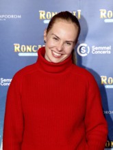 Clara Lösel, Roncalli Christmas Circus Premiere, Tempodrom, Berlin 19.12.2025