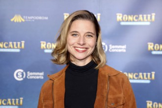 Svenja Jung, Roncalli Christmas Circus Premiere, Tempodrom, Berlin 19.12.2025