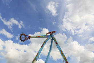 Fairground in Ulm Friedrichsau, folk festival, hustle and bustle, amusement park, amusement