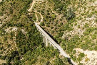 Cycle path Via Verde de la Sierra, Puerto Serrano to Olvera, old railroad track, cycle path on