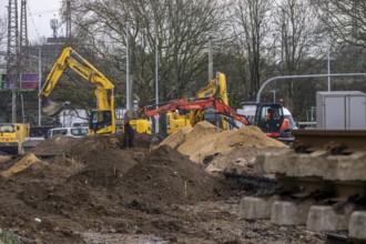 Large construction site in the city center of Essen, the large intersection of Hollesstraße and
