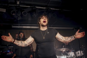 Tom Grennan live on Grennan '25 tour at Bi Nuu in Berlin on 13.11.2025