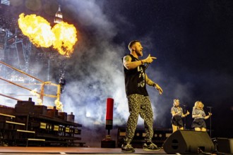 FiNCH on his Arena Tour 2025 at the ZAG Arena in Hanover on 8 October 2025