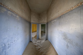 Former dwelling house full of sand, Kolmanskop, restricted diamond area, Karas region, Namibia