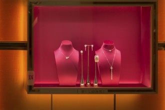 Noble shop window of a Bulgari jewelry store, Venice, Veneto, Italy