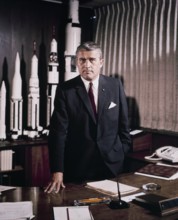 Dr. Wernher von Braun portrait in his office, May 1964, weapons technology, weapon systems, rocket