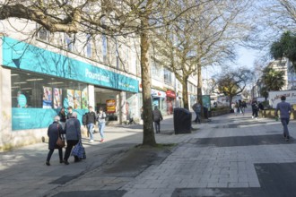 Shops and shoppers pedestrianised shopping street, New George Street, city centre of Plymouth,