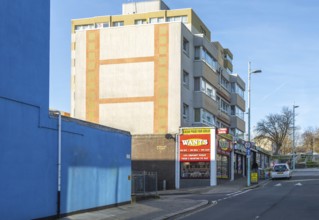 Sign for Wants cash paid for gold, Market Way, city centre of Plymouth, Devon, England, UK