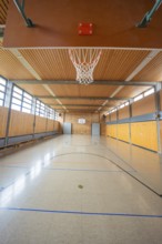 Sports hall with basketball hoop and wooden floor, ideal for various ball games, Schlehengäu Grund