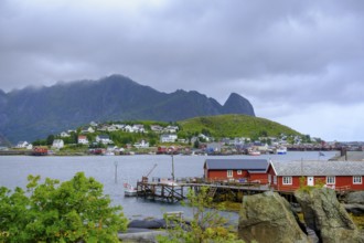 Moskenesveien, Reine, Lofoten, Nordland, Norway