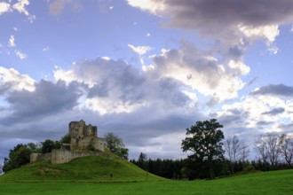 Ruine Sulzberg, Oberallgäu, Swabia, Bavaria, Germany