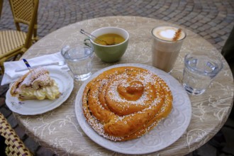 Cinnamon rolls, food, Gothenburg, Västragötalands län, Sweden